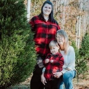 Meet your Posher, Leeann